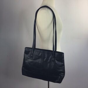 AJ Valencia large black leather tote with the long top handles trending now GUC
